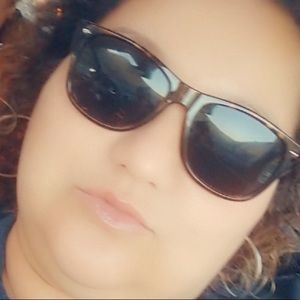 Meet your Posher, Micaela